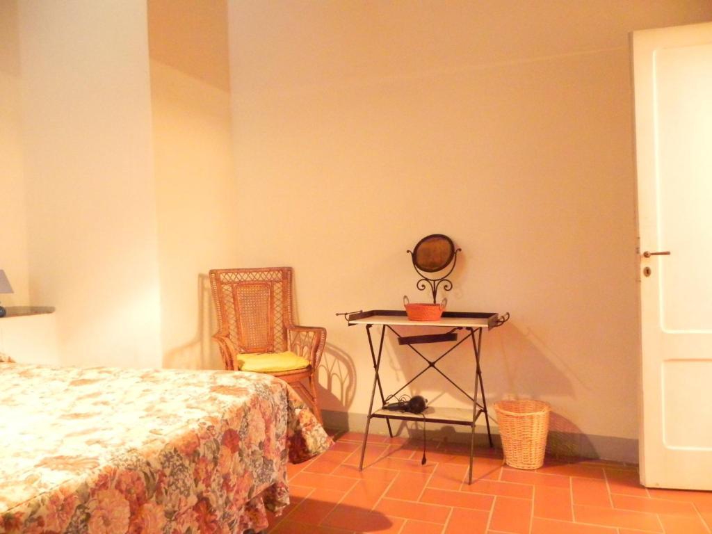 Castello Di Grotti Guest House Corsano  Bilik gambar